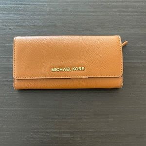 Michael Kors wallet